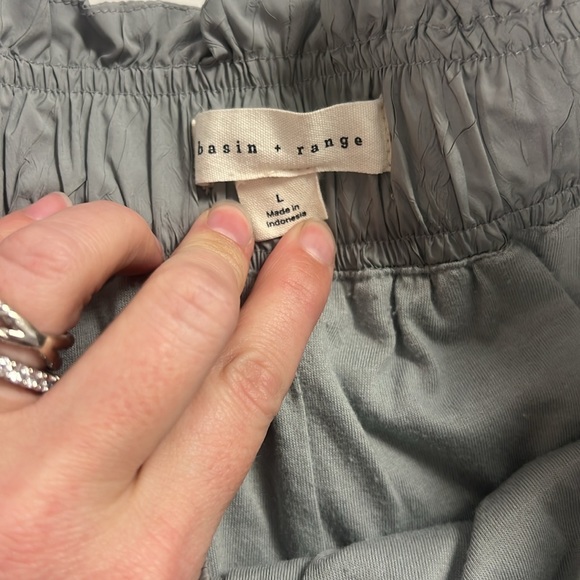 Basin + Range High Rise Crinkle Short - Picture 7 of 9